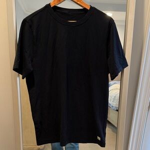 Vuori Men's Dark Blue Short Sleeve Tee (42)